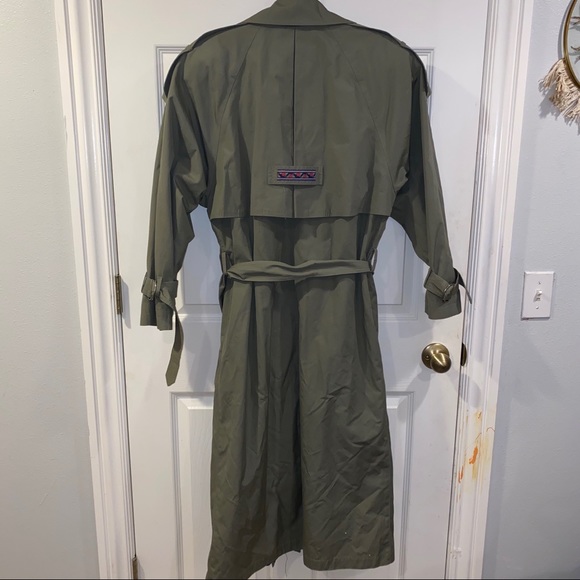 Vintage J. Gallery Trench Coat - Picture 9 of 12
